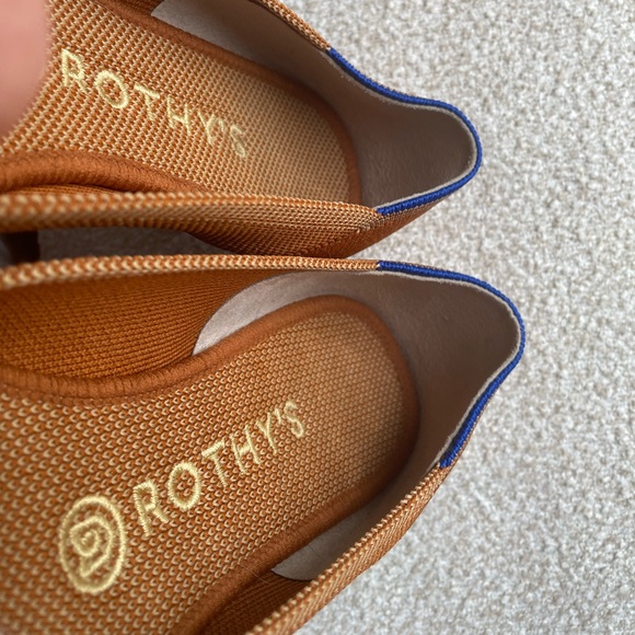 Excellent condition Rothy’s flats - Picture 2 of 10